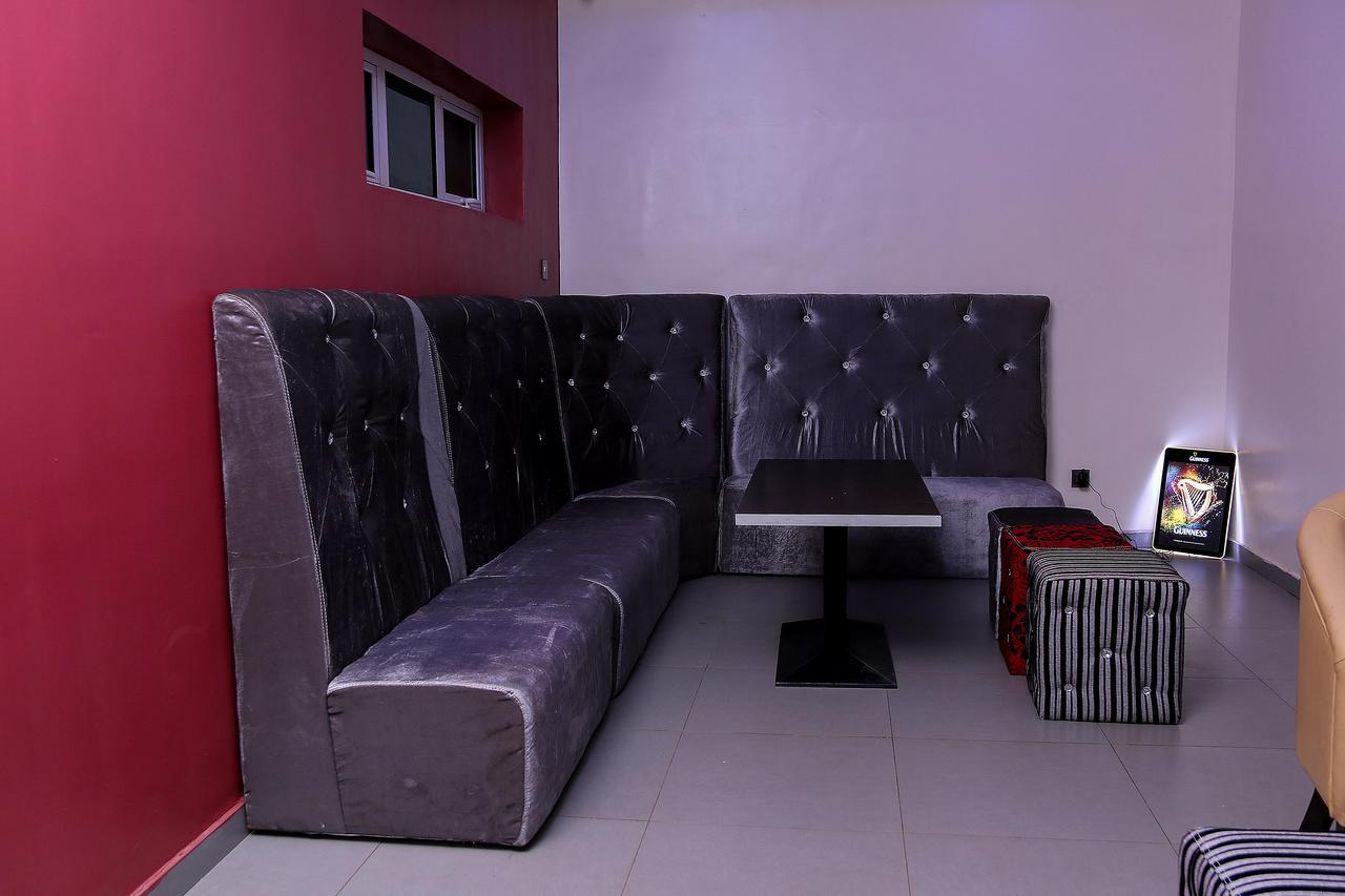Albertville Luxury Rooms Ilesa Kültér fotó
