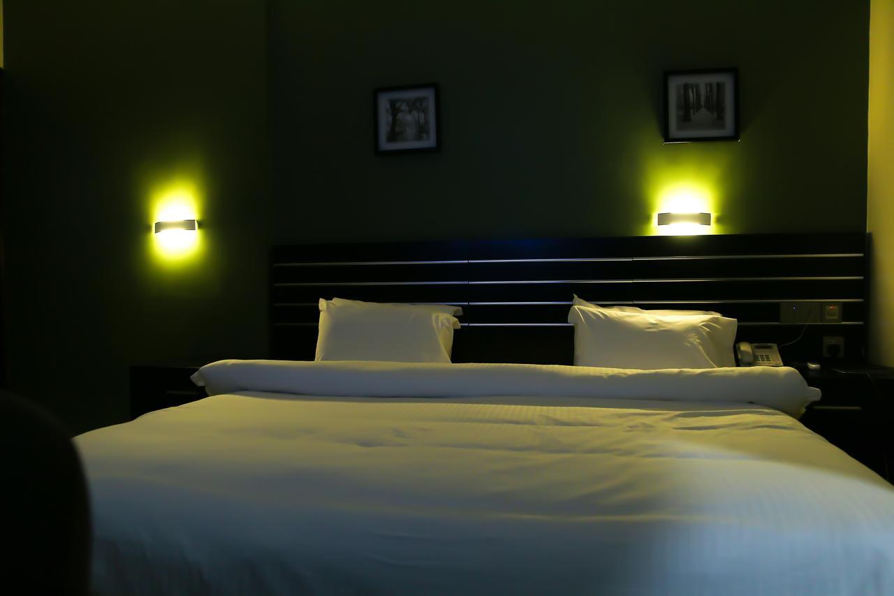Albertville Luxury Rooms Ilesa Kültér fotó